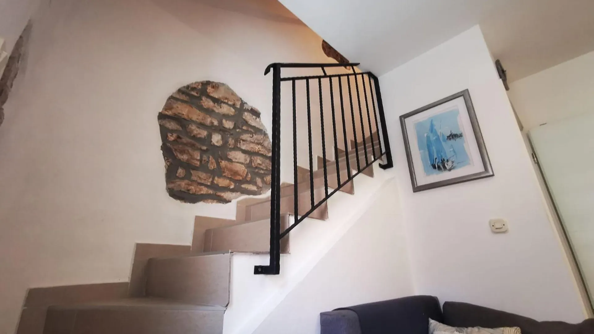 Adriatic Stone House Hunic Διαμέρισμα Ουμάγκ 0*,  Κροατία